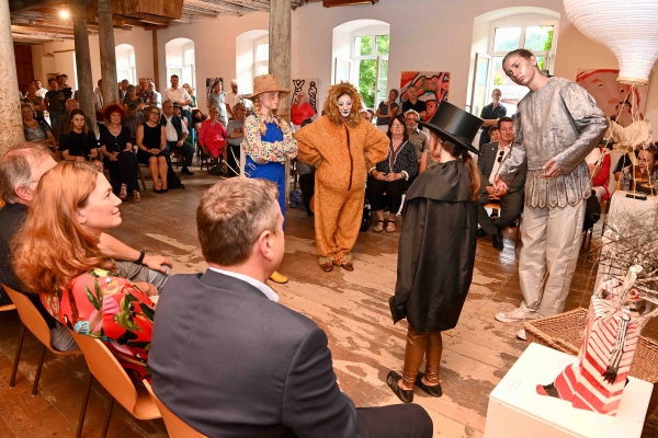 hc-wagner-jugendkulturpreis012CA0AF8CF-8B4C-12AC-B5B6-FB1895DF87F4.jpg