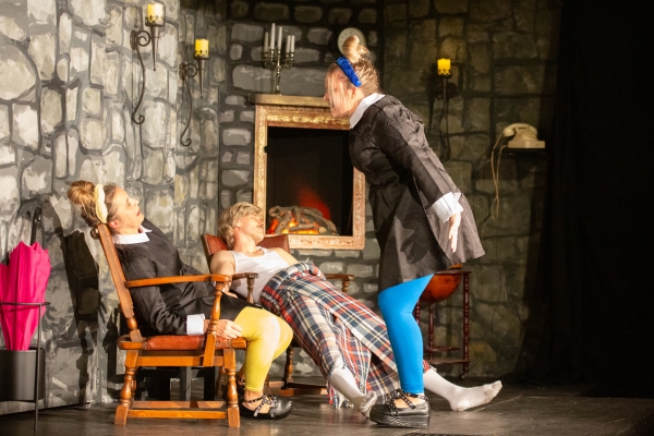 hirn-show18619B6F66C-DE32-A112-EFDB-FAB2023BD81E.jpg