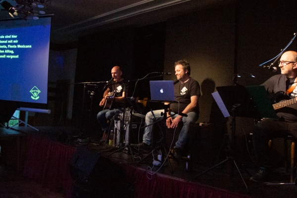 mitsing-konzert73D076AC9-42A6-3782-D51E-A4ABEA624691.jpg